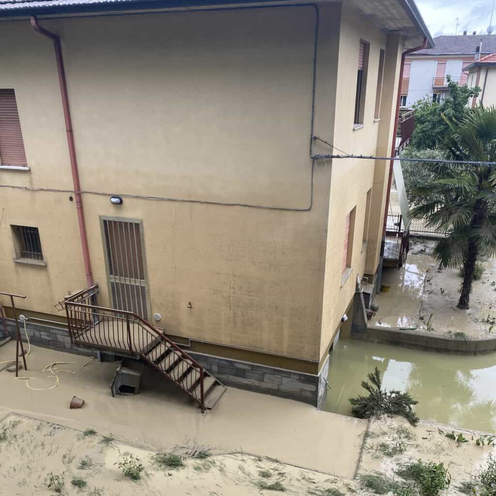 Muratura controterra soggetta a pressione laterale dell’acqua proveniente dal terreno