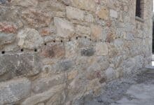 Perforazioni eseguite in una muratura portante in pietra e sasso